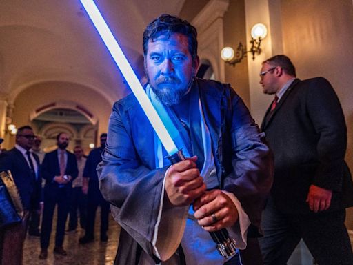 No Jedi mind trick. This Modesto lawmaker will be home to celebrate Star Wars Day