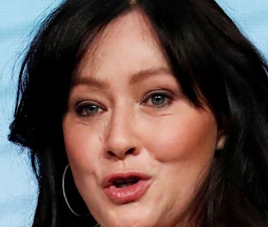 Shannen Doherty, ‘Beverly Hills, 90210’ actor, dies at 53: report