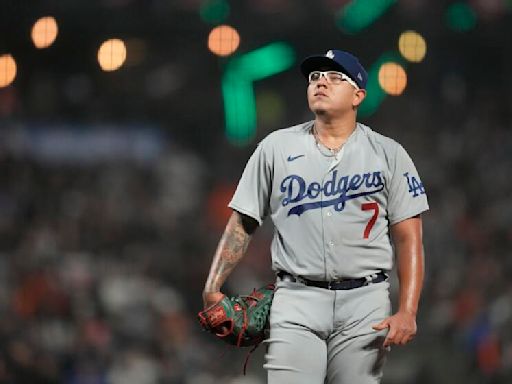 Hernández: Video of former Dodgers pitcher Julio Urías gives teams reasons not to sign him