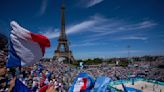 El Estadio Torre Eiffel, sede del vóleibol de playa, el lugar de moda para tomarse una foto