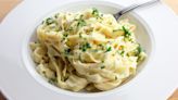 For The Creamiest Alfredo Sauce Ever, Look To Your Bowl First