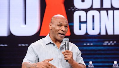 Mike Tyson Posts Video Shadowboxing with Shannon Briggs in NY Before Jake Paul Fight