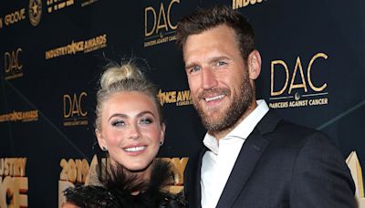 Julianne Hough reacts to seeing ex Brooks Laich with new girlfriend