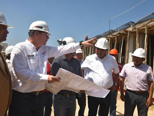 Piura: ministro de Educación supervisó reactivación de obras en colegios de Catacaos