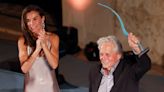 La reina Letizia entrega a Michael Douglas el premio Masters of Cinema en Mallorca
