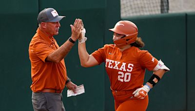 Texas softball keeps Big 12 title hopes alive with win over Iowa State, but it wasn't easy.