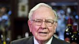 Berkshire Hathaway trims Apple stake by 13% By Investing.com