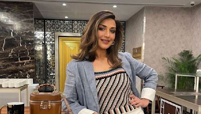 Sonali Bendre recalls being stunned after getting offered Rs 25000 as her first paycheck; ‘I said, this world exists?’