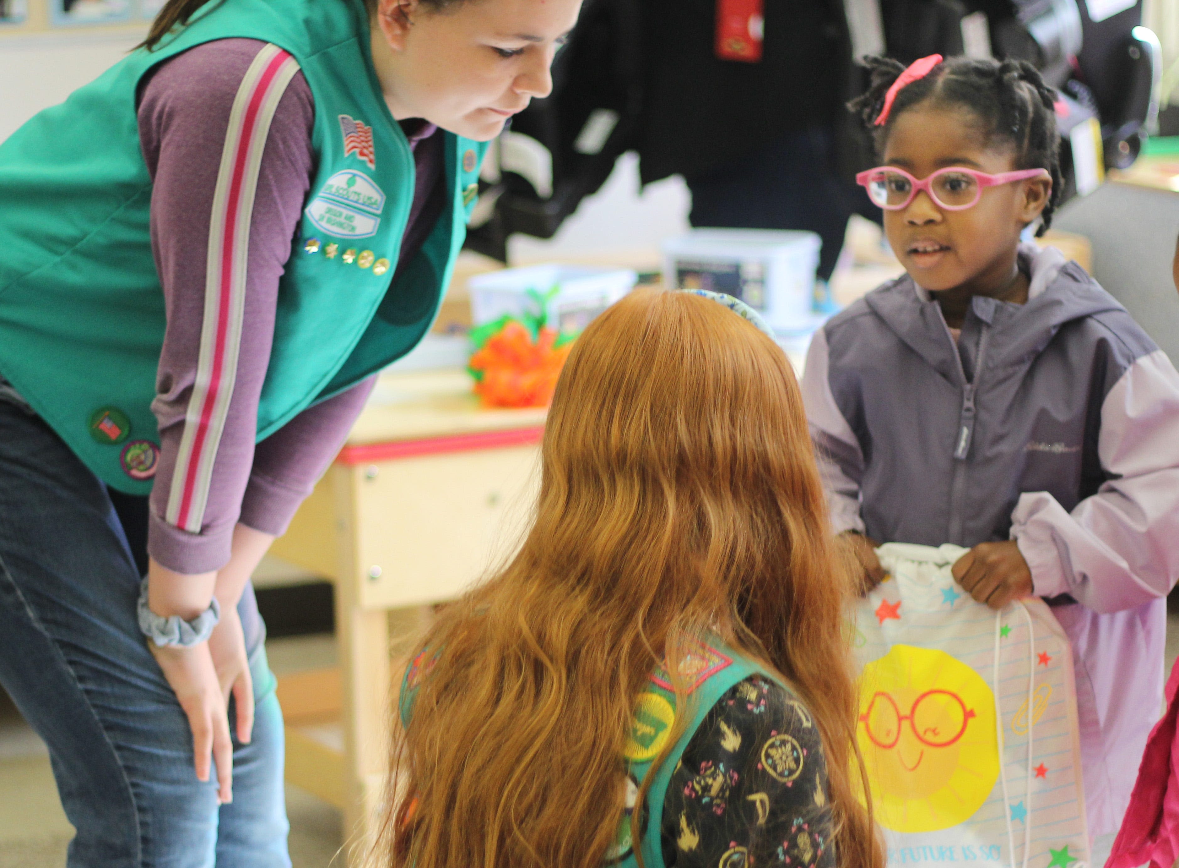How 2 Eugene Girl Scouts helped kids get a head start on kindergarten
