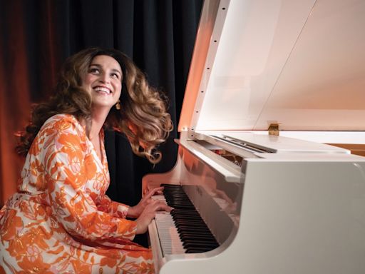 Birmingham’s Red Mountain Theatre presents ‘Beautiful: The Carole King Musical’