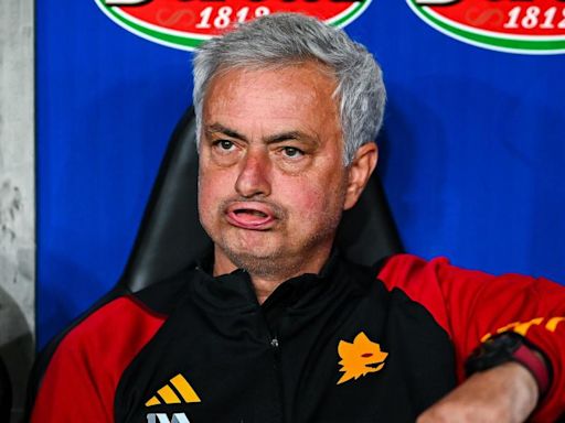 Mourinho o el negocio de que te pongan de patitas en la calle