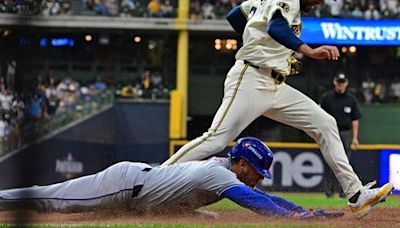 Jose Iglesias' head-first slide into first base sparks Mets' five-run inning in Game 1 win