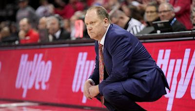 Greg Gard compares a current Wisconsin Badger to Knicks star guard Jalen Brunson