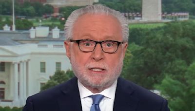 The Internet Has A Laugh As CNN's Wolf Blitzer Goes From Relaxing Sunday Cocktails To Breaking...