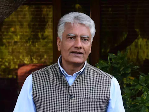 Sunil Jakhar Resignation Rumors Denied: Punjab BJP Confirms He Remains State Chief | Chandigarh News - Times of India