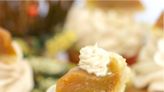 50 Thanksgiving Cupcake Recipes Starring Turkeys, Mini Pumpkin Pie Slices and Lots of Pilgrim Flair