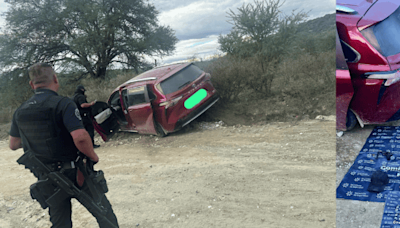 Seguridad en Jalisco: Aseguran vehículo, armas y droga en Mexticacán