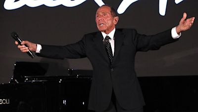 Paul Anka on how My Way indefinitely postponed Frank Sinatra’s retirement