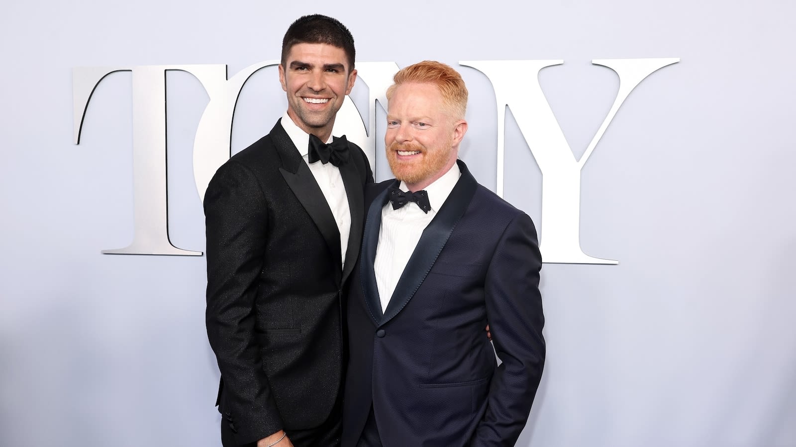 Jesse Tyler Ferguson, Justin Mikita celebrate 11th wedding anniversary with sweet posts