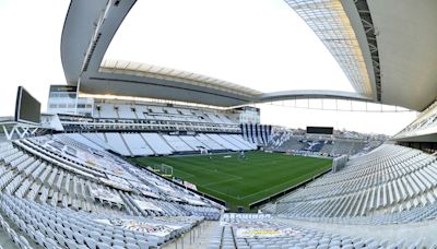 Onde assistir a Corinthians x RB Bragantino pelo Brasileirão e aos outros jogos deste sábado (10)