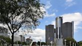 GM Is Moving Out of the Renaissance Center in Detroit, For Now