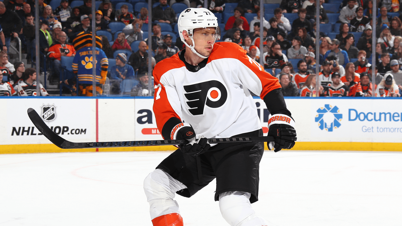 Johnson Embraces Veteran Mentor Role | Philadelphia Flyers