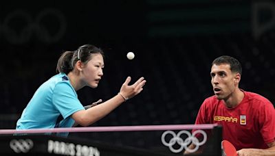 Los españoles Álvaro Robles y María Xiao remontan para acceder a cuartos de final del dobles mixto