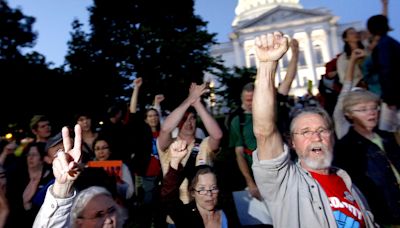 Unions argue for overturning Wisconsin law that ended nearly all collective bargaining