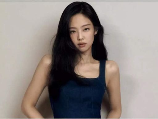 BLACKPINK Jennie’s staff member breaks silence on indoor smoking incident in Capri | K-pop Movie News - Times of India