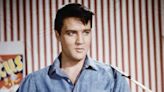 Les « Blue Suede Shoes » d’Elvis Presley s’envolent pour plus de 140.000 euros aux enchères