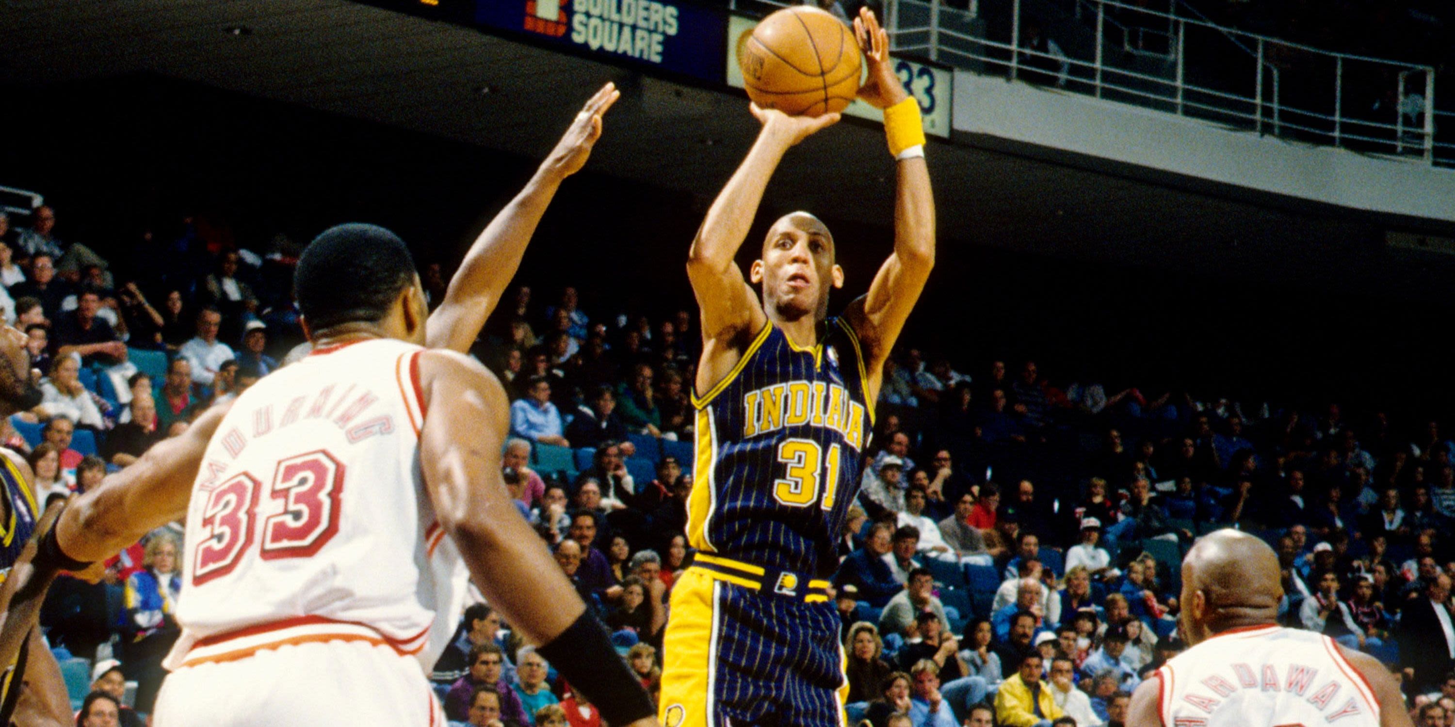Reggie Miller Got Some Classic NYC Hate From Ben Stiller Before Knicks-Pacers Game