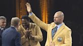 Browns legend Joe Thomas picks a Pittsburgh Steeler to present Hall of Fame gold jacket