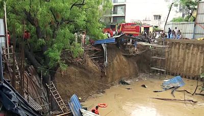 3 dead in wall collapse, Delhi rain toll rises to 8