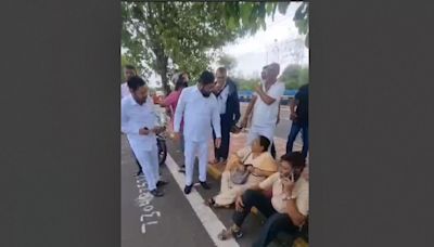 Mumbai: Maharashtra CM Eknath Shinde stops convoy to help accident victim in Vikhroli