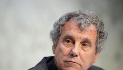 Sherrod Brown’s turn against the FDIC chair comes with a caveat