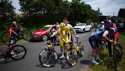 Tour de France 2024: riders take on tough stage 12 to Villeneuve-sur-Lot – live