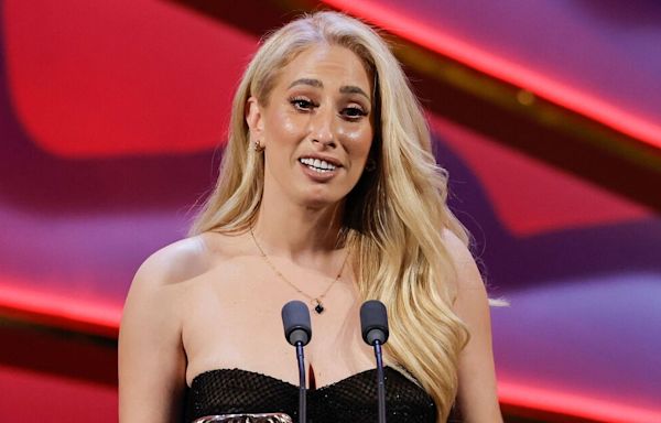 Stacey Solomon's four word response to Rob Beckett after BAFTA marriage swipe