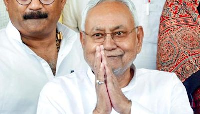 Nitish Kumar calls budget “progressive”; Tejashwi Yadav says it lacked revival plan