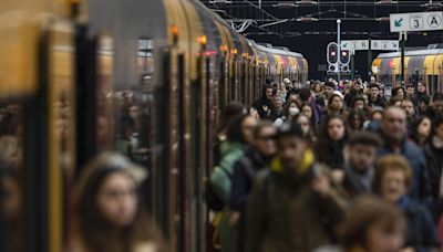 Greve dos trabalhadores da CP com serviços mínimos, mas empresa adverte para perturbações