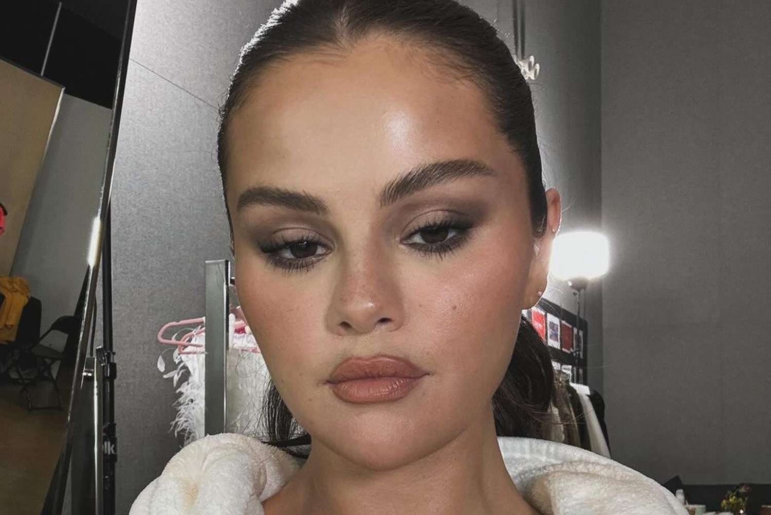 Selena Gomez Shares Series of Selfies with Different 'Faces, Phases'
