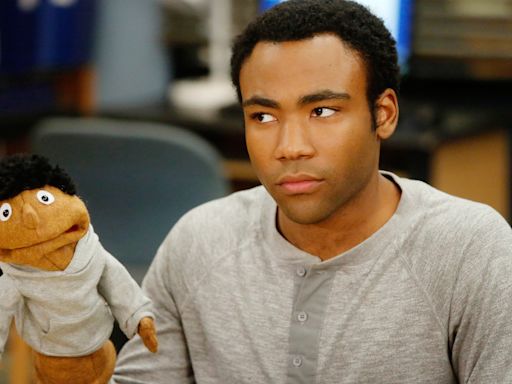 Donald Glover Addresses Rumor His Schedule Is Holding Up ‘Community’ Movie: “Everyone Is Hating On Me On The Internet!”