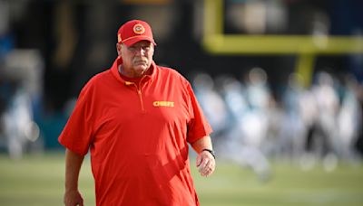 Chiefs slip on NFL’s new kickoff rules, give up safety in confusing moment in preseason loss to Jaguars