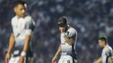 Análise | Futebol do Corinthians encolhe, time amarga derrota para o Vasco e afunda no Z-4