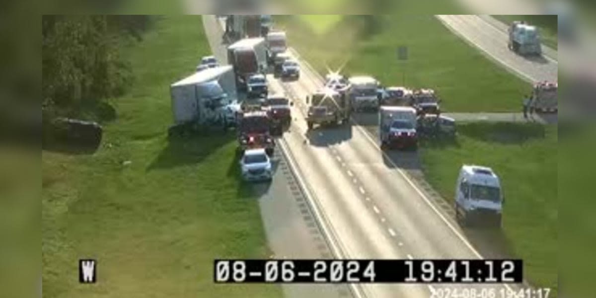 FHP: Fatal crash shuts down I-10 East near Live Oak, all lanes closed