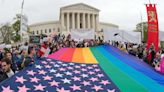 Photo shows same-sex marriage advocates in 2015, not push to redesign US flag | Fact check