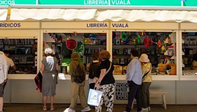 Cuándo termina la feria del libro de Madrid: este es el horario de firmas de los últimos días