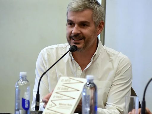 Marcos Peña presentó su nueva publicación en la Feria del Libro: “La dimensión humana es un puente para encontrarnos”