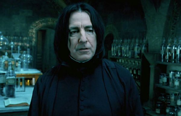 J.K. Rowling Reveals She Told Alan Rickman About Snape’s Harry Potter Secret Long Before Anyone Else On Set Knew