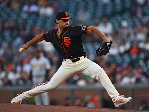 SF Giants waste magical performance by Jordan Hicks, fall to Pirates in extras