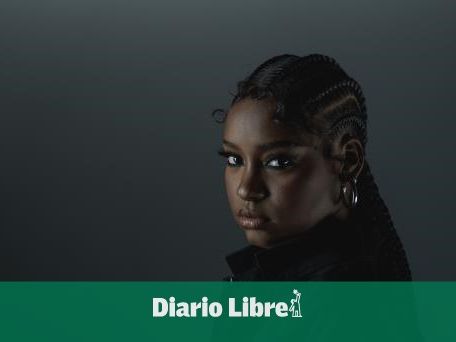 "Mátense por la corona", rapera dominicana J Noa lanza su álbum debut